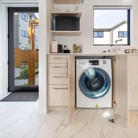 Serenity By The Sea: Coastal Escape1 Bed 1 Bath Christchurch Exteriér fotografie