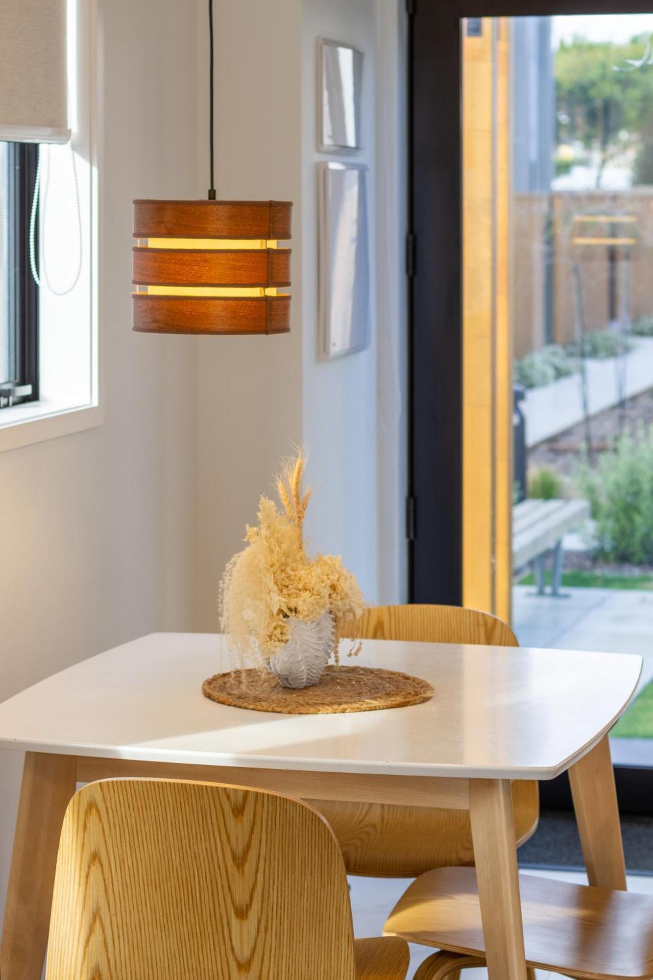 Serenity By The Sea: Coastal Escape1 Bed 1 Bath Christchurch Exteriér fotografie